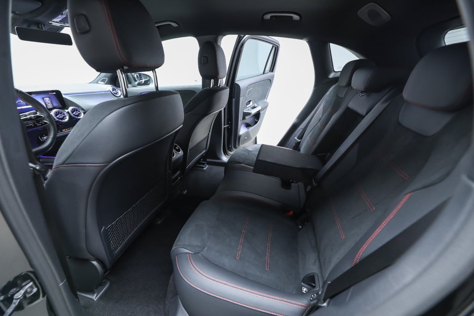 Mercedes EQA250+ AMG Premium 5d