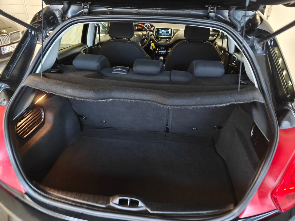 Peugeot 208 1,2 VTi Allure 5d