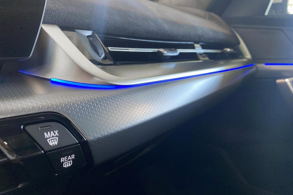 BMW iX1 eDrive20 M-Sport 5d