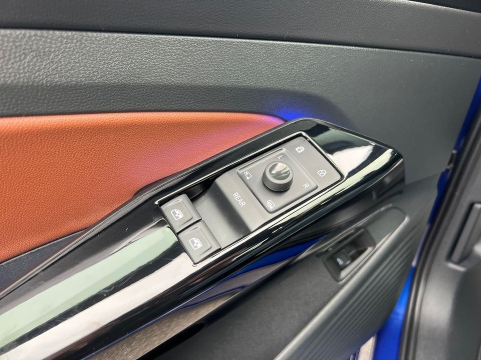 VW ID.4 77 Pro Performance Tech 5d