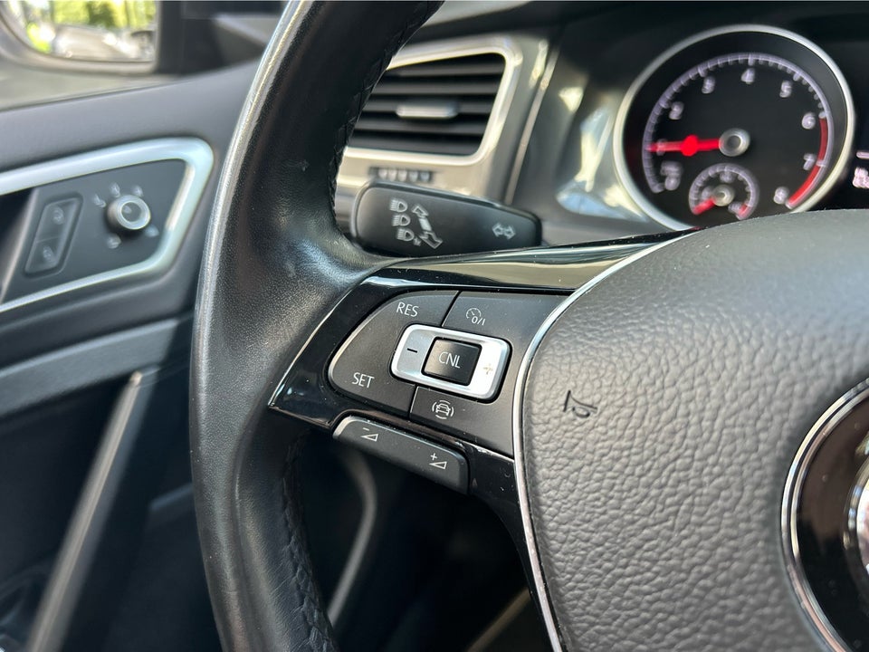 VW Golf VII 1,0 TSi 85 Trendline 5d