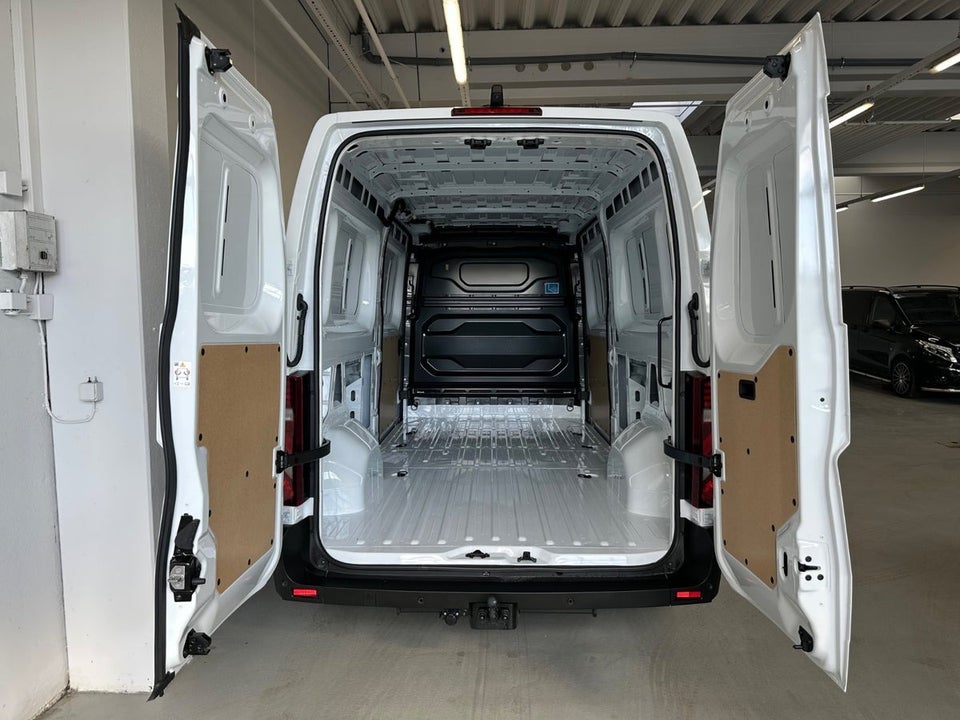 Renault Master V T35 87 E-Tech L3H2 Kassevogn Tekno