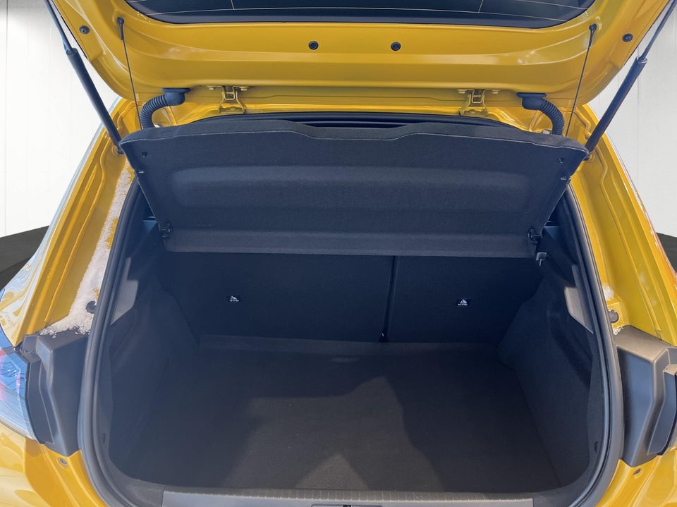 Peugeot 208 1,2 PureTech 100 Allure EAT8 5d