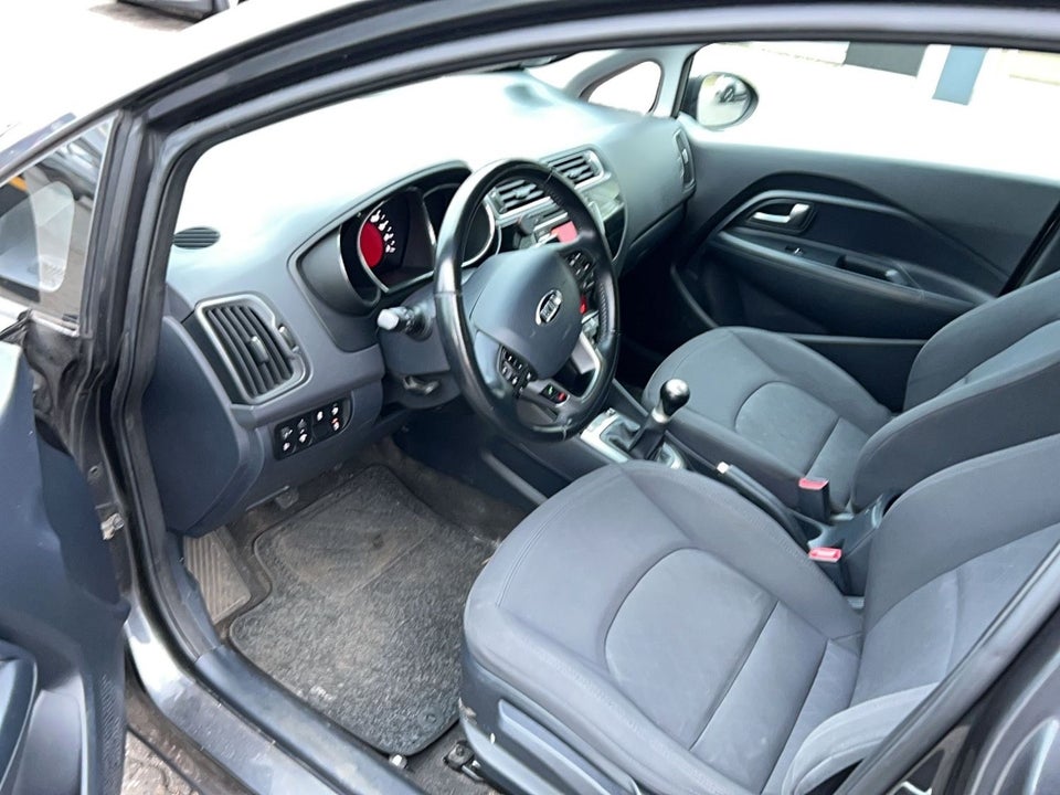 Kia Rio 1,2 CVVT Premium 5d