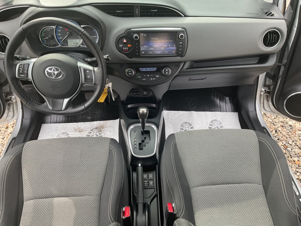 Toyota Yaris 1,5 Hybrid H2 Touch e-CVT 5d