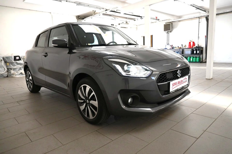 Suzuki Swift 1,2 Dualjet Exclusive CVT 5d
