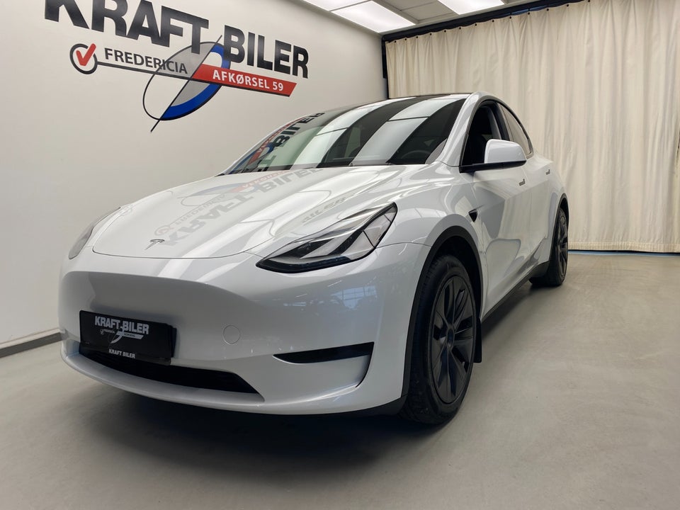Tesla Model Y RWD 5d