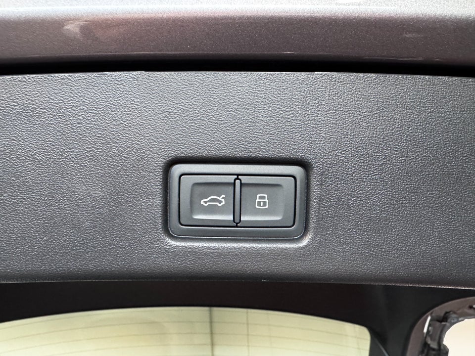 Audi Q4 e-tron 50 S-line Sportback quattro 5d