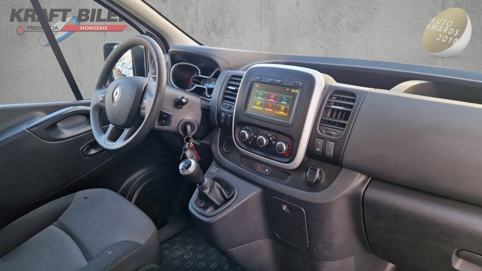 Renault Trafic T29 2,0 dCi 120 L2H1