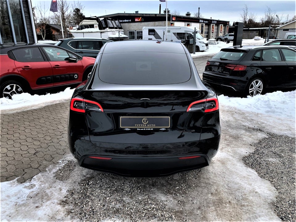 Tesla Model Y Performance AWD 5d