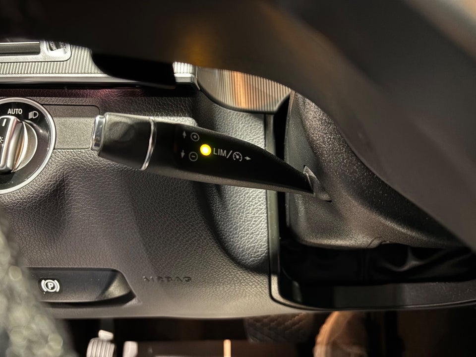 Mercedes E220 2,2 CDi Avantgarde stc. aut. 5d