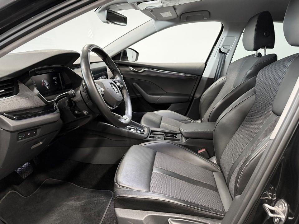 Skoda Octavia 1,4 TSi iV Plus Combi DSG 5d