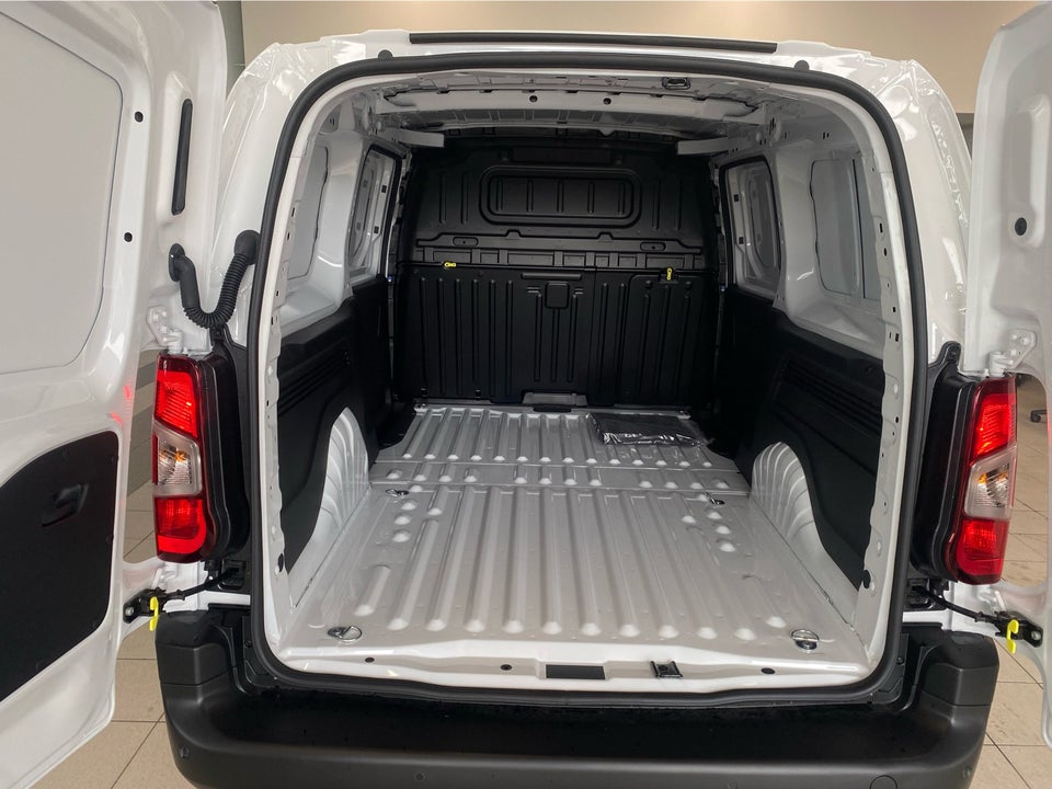 Peugeot Partner 1,5 BlueHDi 100 L2V2 Plus Van