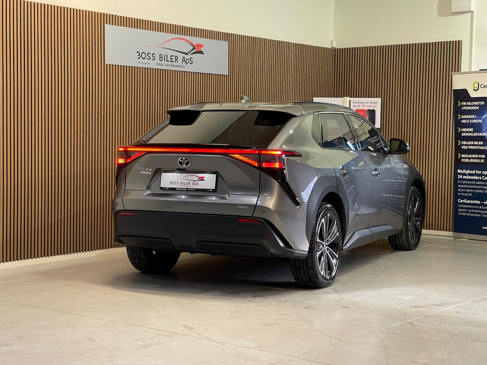 Toyota bZ4X Executive AWD 5d
