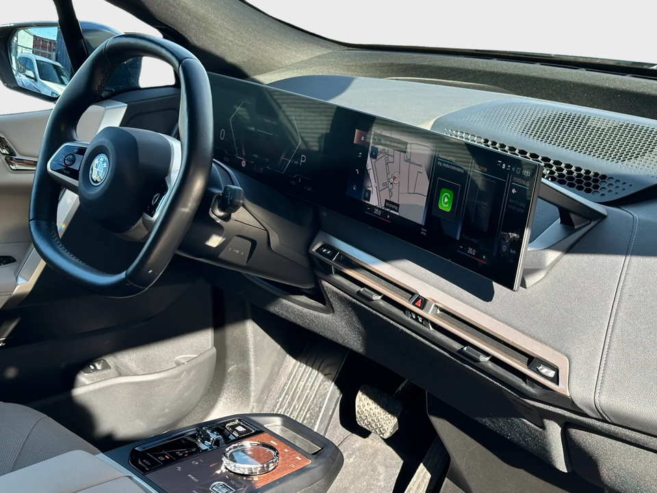 BMW iX xDrive40 Sport 5d