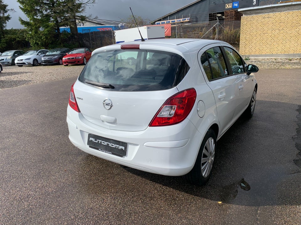 Opel Corsa 1,2 16V Cool 5d