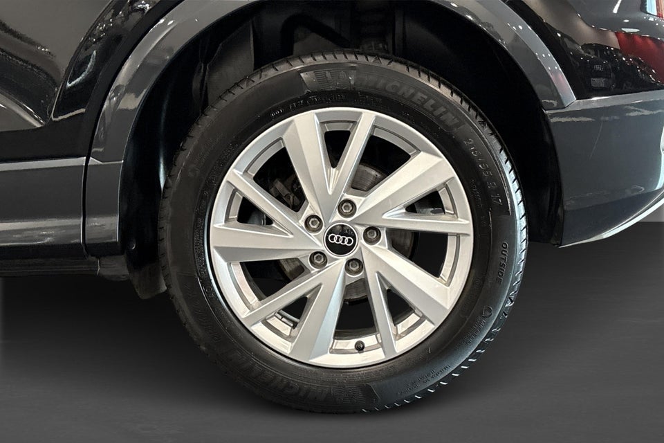 Audi Q2 35 TFSi Prestige S-tr. 5d