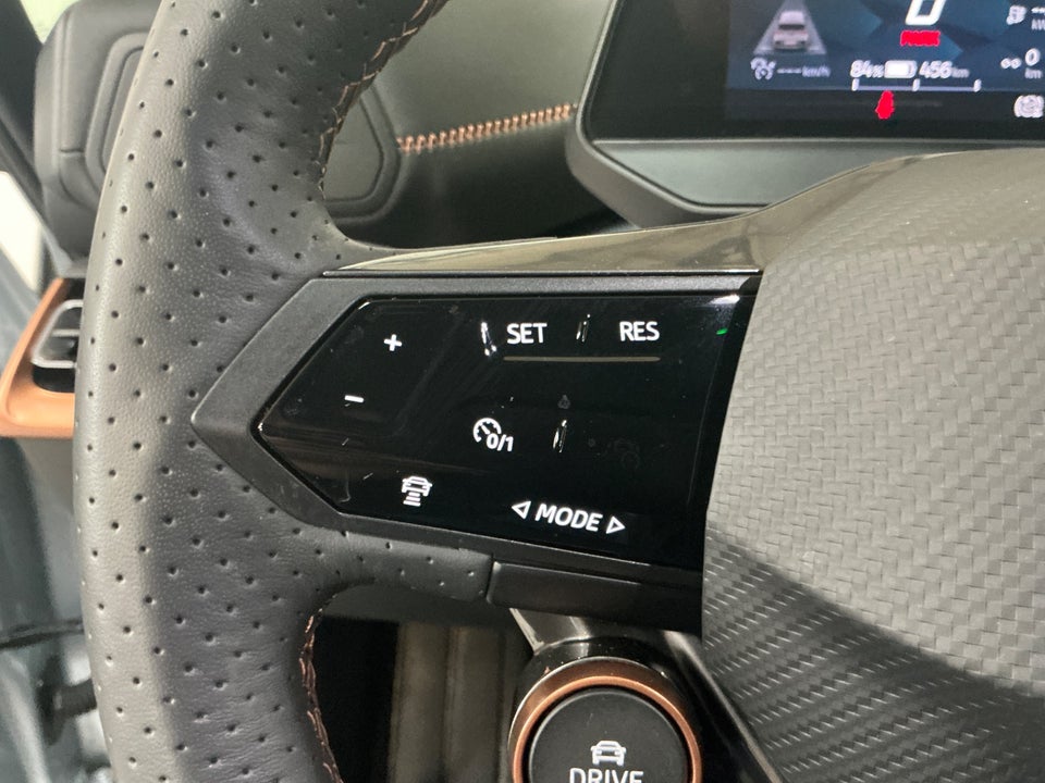 Cupra Born 77 e-Boost Dinamica Pack 5d