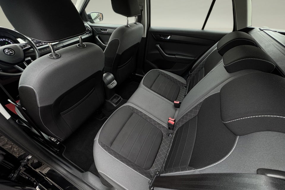 Skoda Fabia 1,0 TSi 110 Ambition Combi DSG 5d