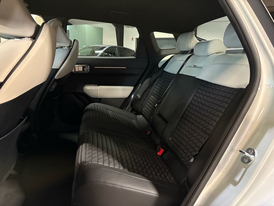 Kia EV4 81 Long Range GT-Line Fastback 4d