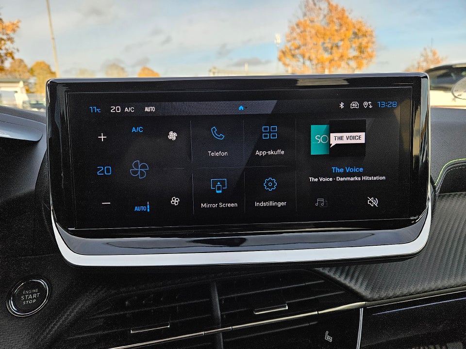 Peugeot e-208 54 GT Pack 5d