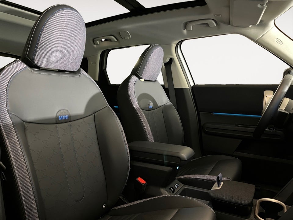 MINI Countryman SE Classic Trim M ALL4 5d