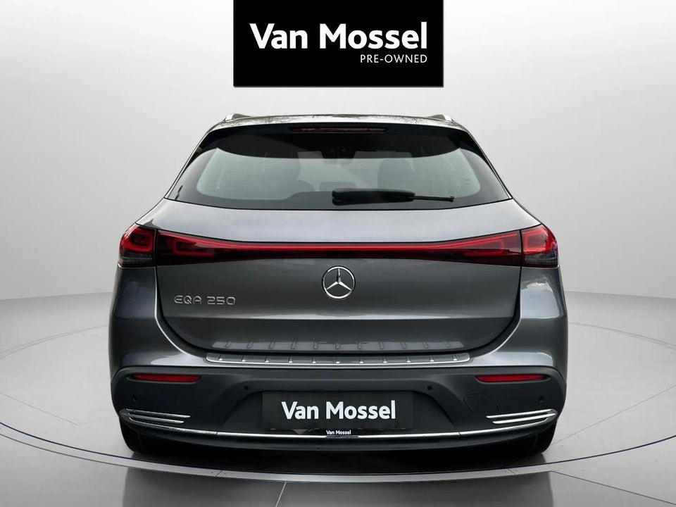 Mercedes EQA250 Progressive 5d
