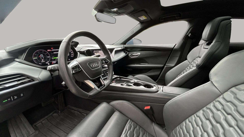 Audi e-tron GT quattro 4d