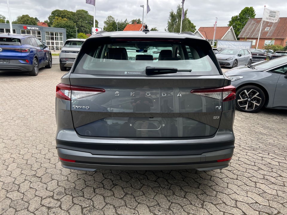 Skoda Enyaq 60 iV Loft 5d