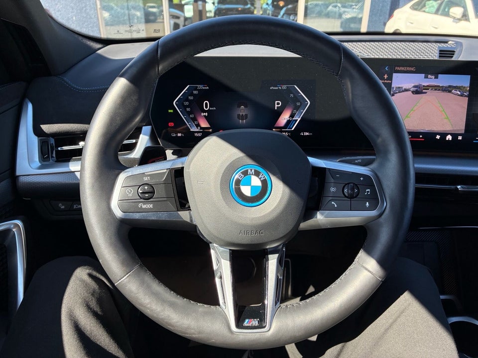 BMW iX2 eDrive20 M-Sport 5d