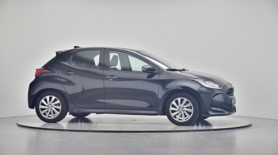 Toyota Yaris 1,5 Hybrid Active Tech+ e-CVT 5d