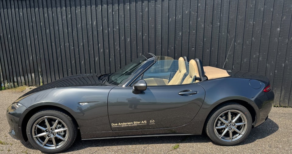 Mazda MX-5 1,5 SkyActiv-G 132 Roadster Kazari 2d