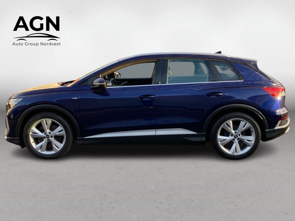 Audi Q4 e-tron 50 S-line quattro 5d