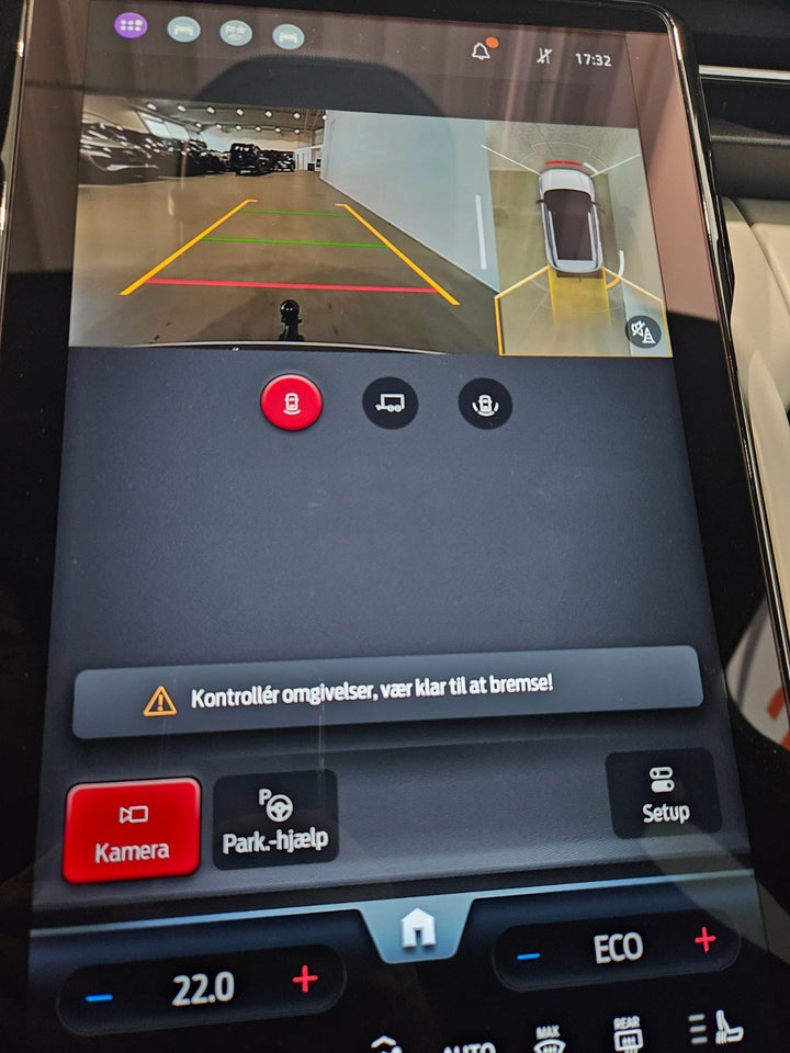 Ford Explorer 84 Premium Extended Range AWD 5d