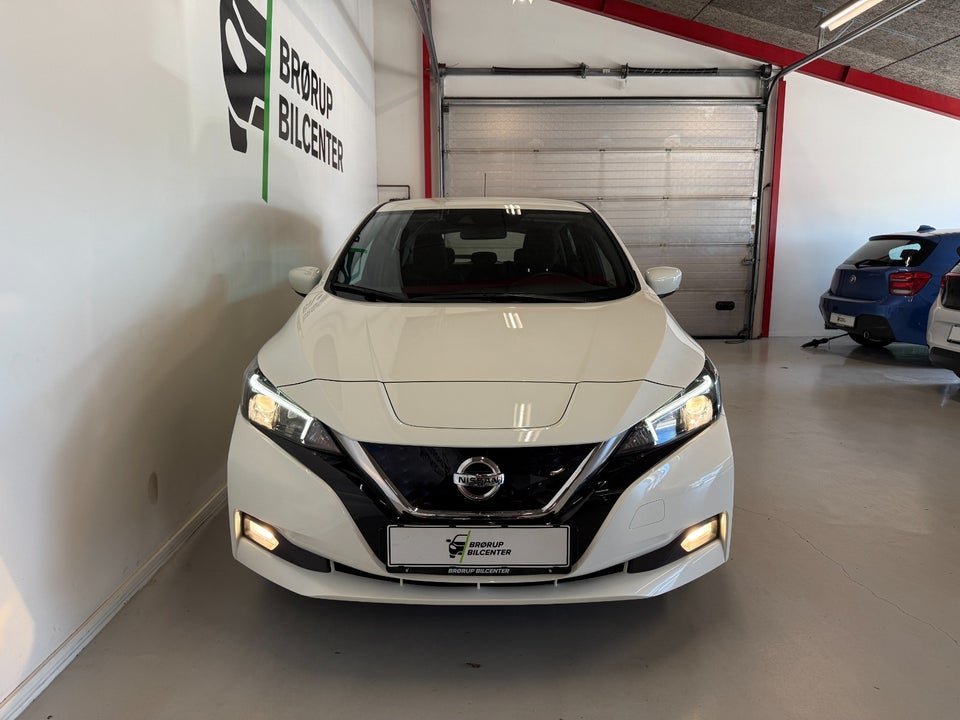 Nissan Leaf 40 Acenta 5d