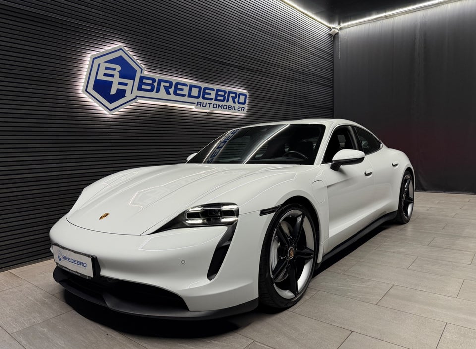 Porsche Taycan 4S 4d