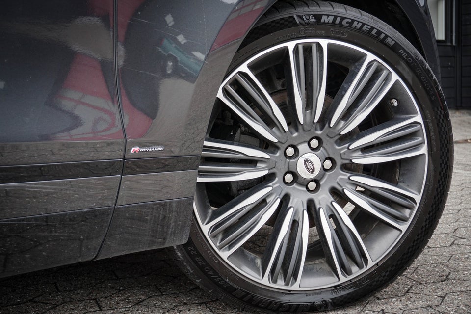 Land Rover Range Rover Velar 3,0 D300 R-Dynamic aut. Van 5d