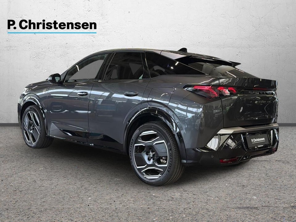 Peugeot e-3008 77 GT Pack 5d