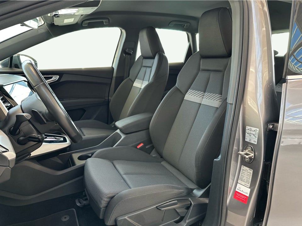 Audi Q4 e-tron 40 Attitude 5d