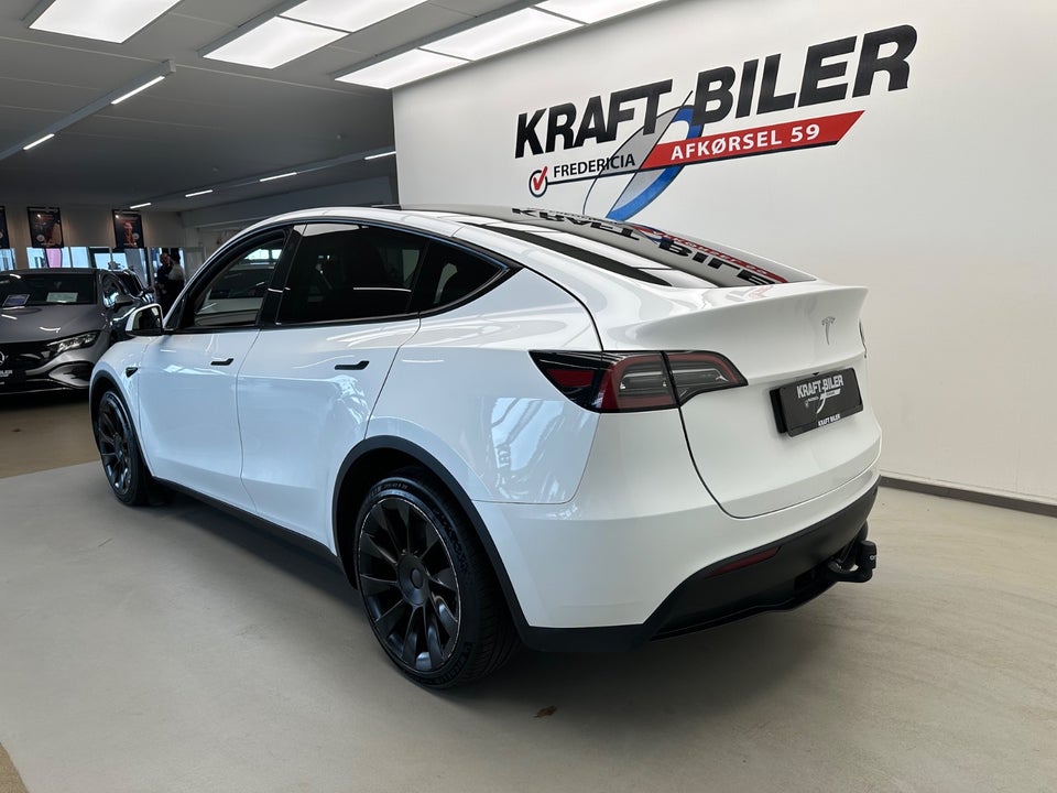 Tesla Model Y Long Range AWD 5d