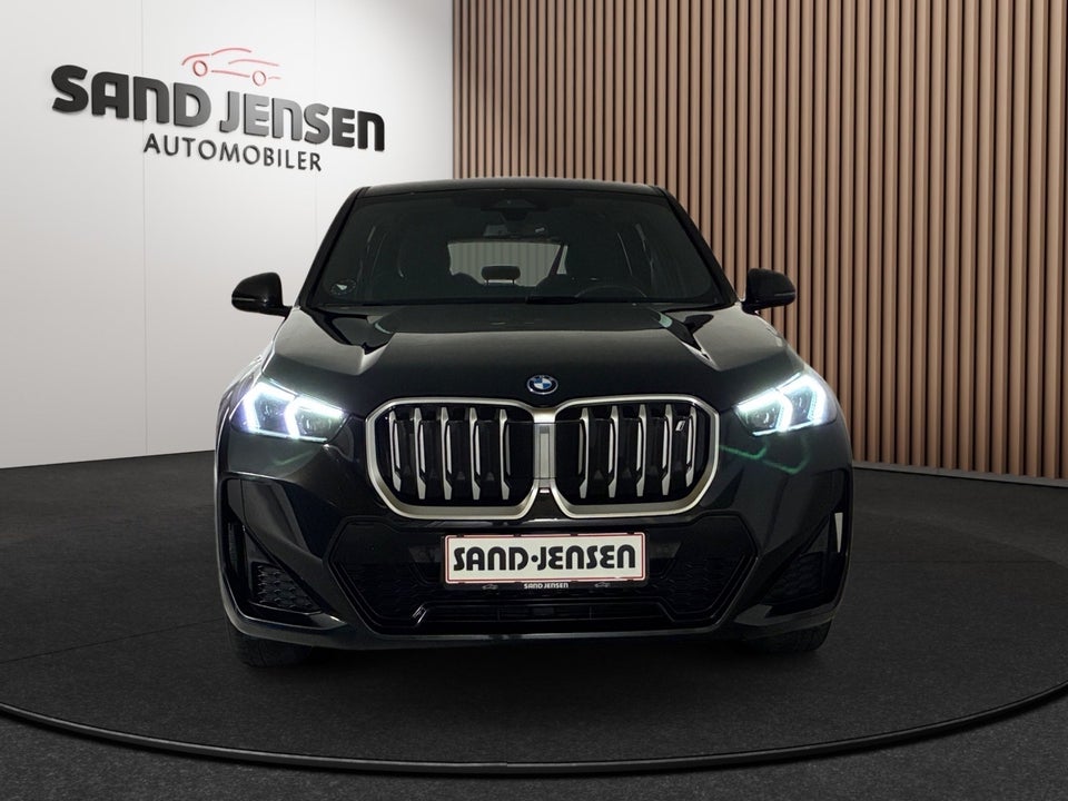 BMW iX1 xDrive30 M-Sport Premium 5d