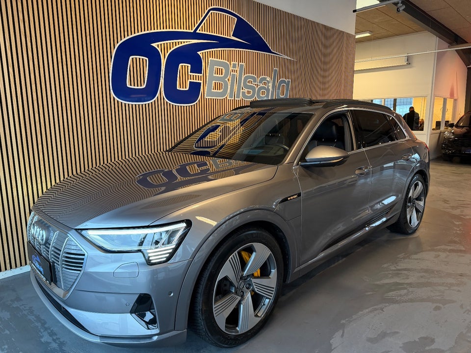 Audi e-tron 55 quattro 5d