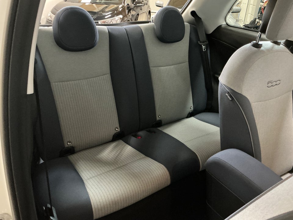 Fiat 500e 42 Icon 3d