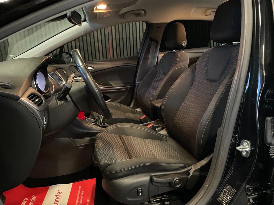 Opel Astra 1,6 CDTi 110 Active Sports Tourer 5d