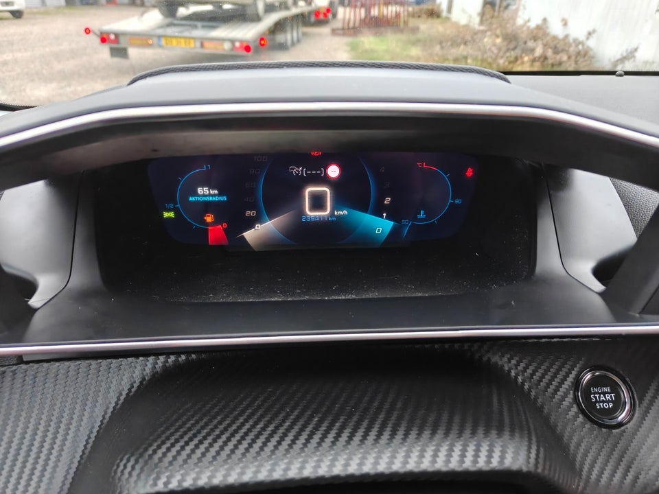 Peugeot 208 1,5 BlueHDi 100 Allure Pack 5d