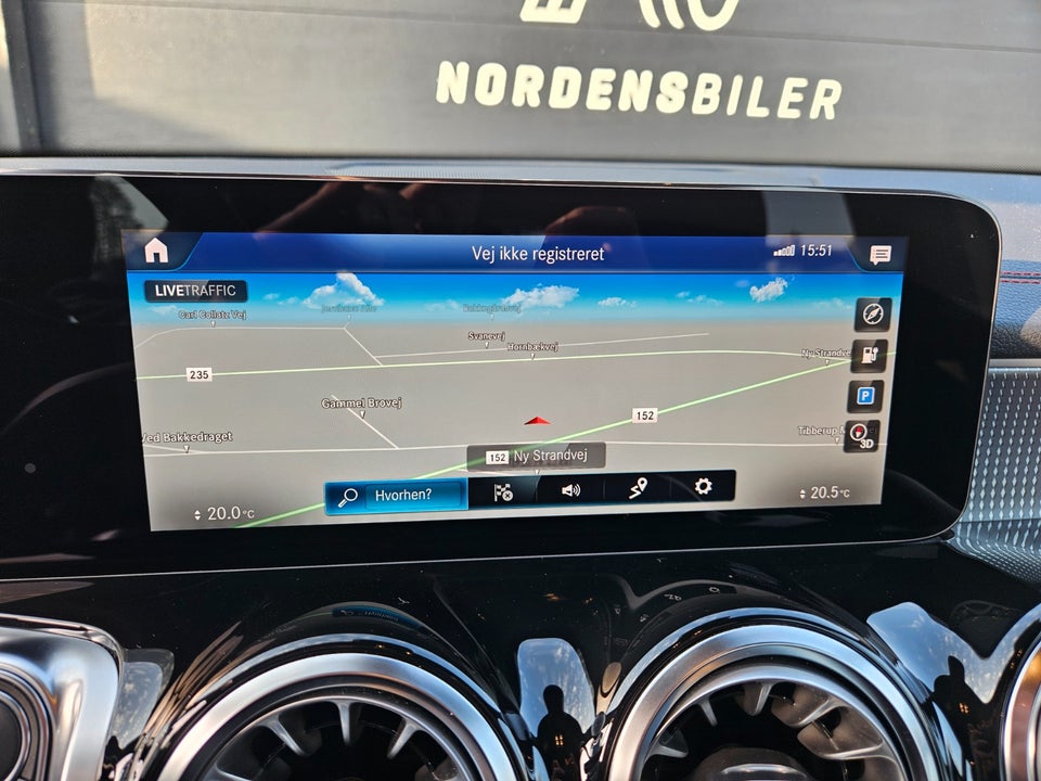 Mercedes EQB250 AMG Line 5d