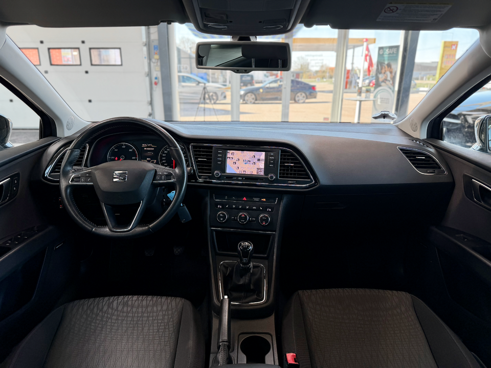 Seat Leon 1,6 TDi 105 Reference ST 5d