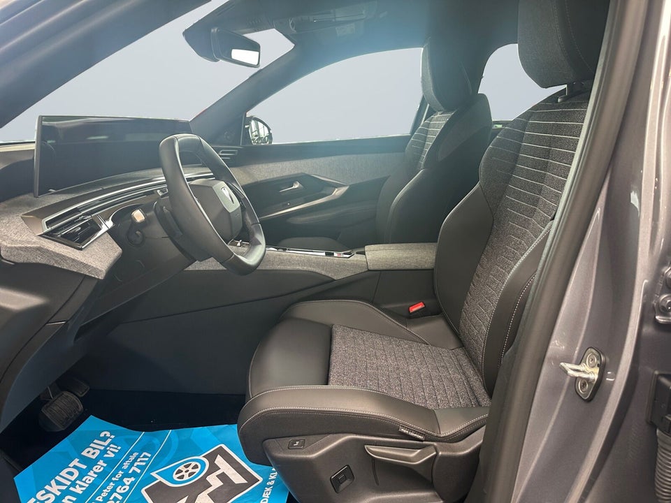 Peugeot e-5008 77 Allure 7prs 5d
