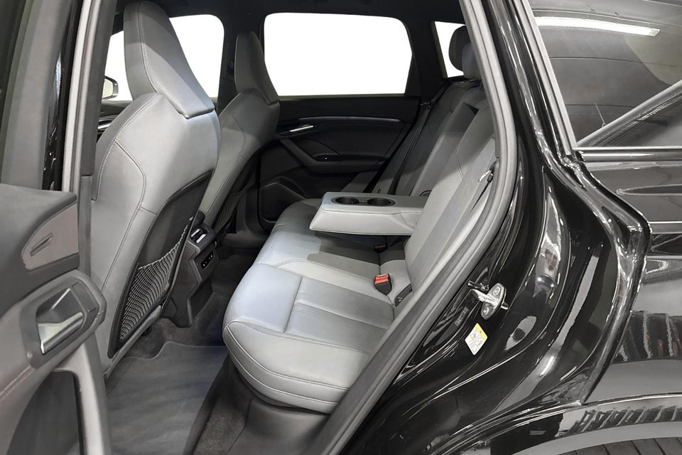 Audi Q6 e-tron Progress plus quattro 5d