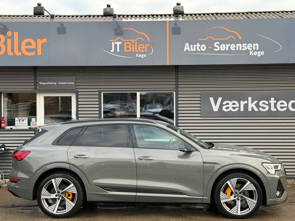 Audi e-tron 55 Black Edition S-line quattro 5d